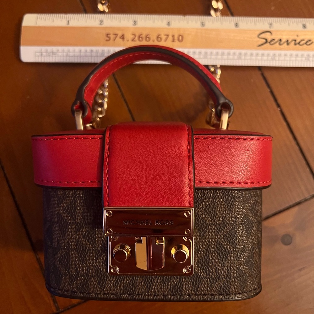Michael Kors Rosa Mini Trunk Crossbody Bag - Picture 7 of 16